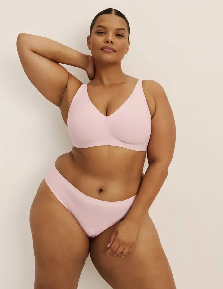 Full Support Soft V-Neck Bra
